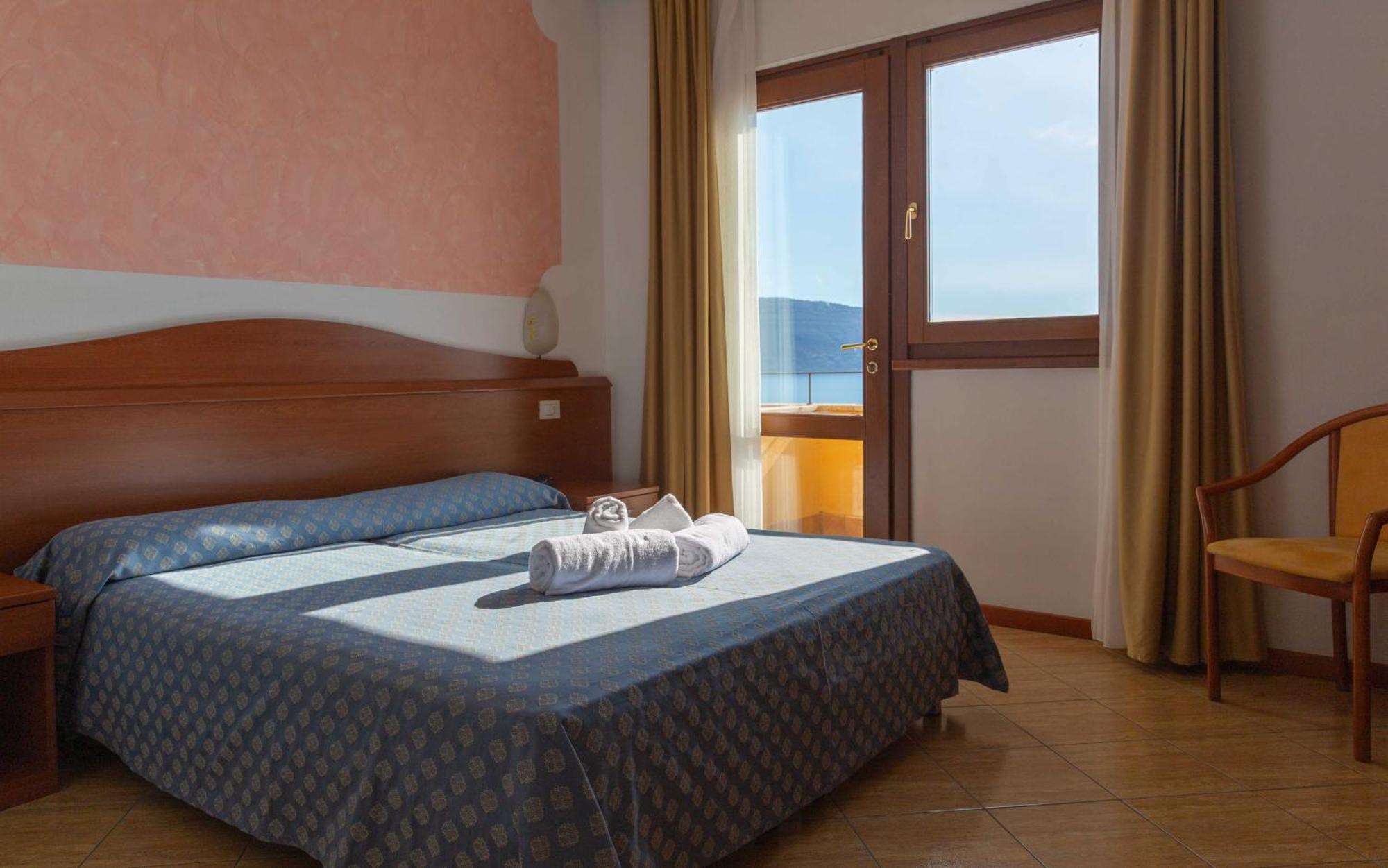 All Inclusive Hotel Piccolo Paradiso Toscolano-Maderno Exterior foto