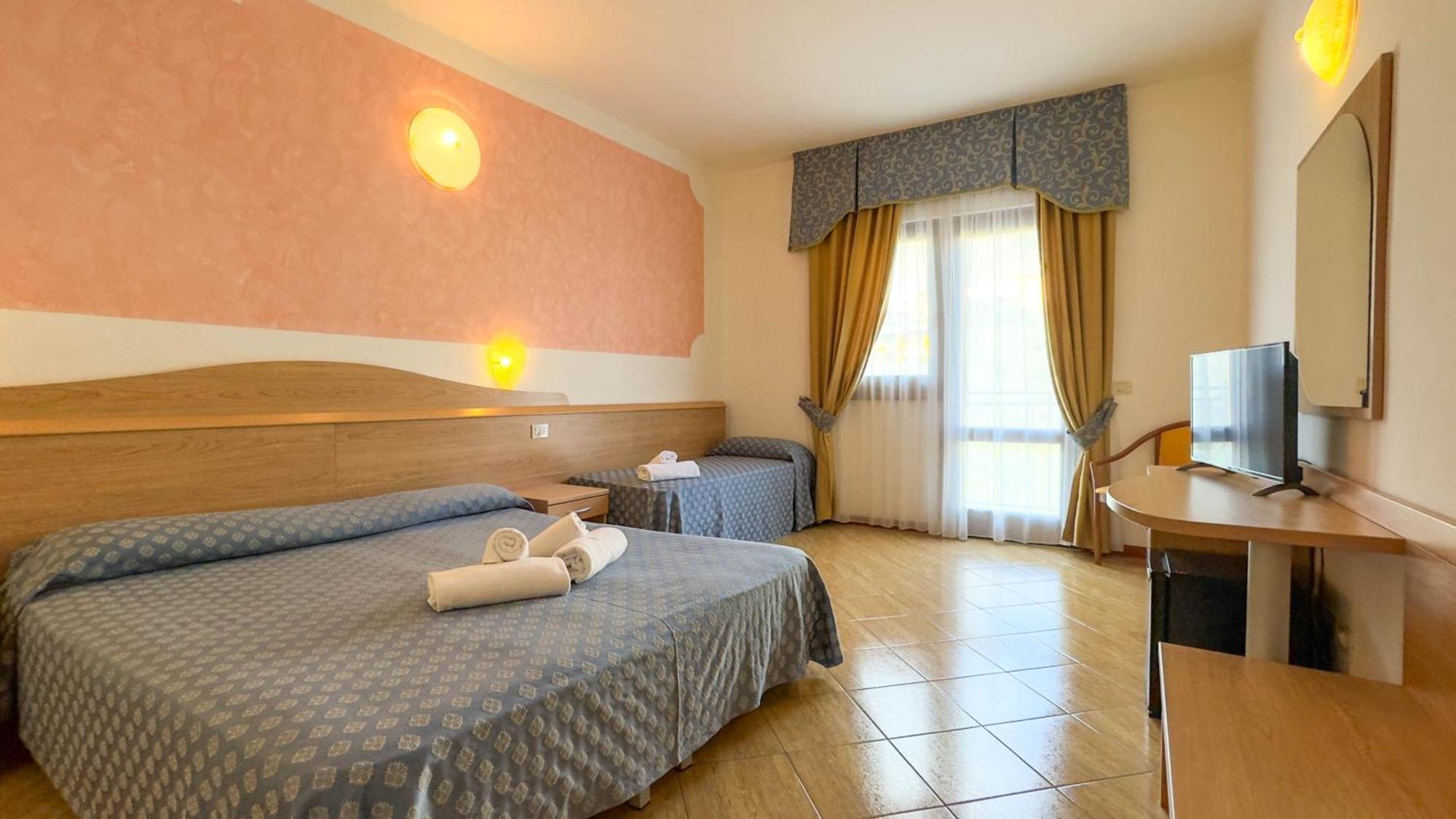 All Inclusive Hotel Piccolo Paradiso Toscolano-Maderno Exterior foto